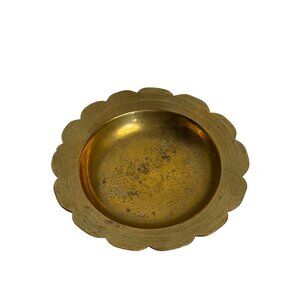 VTG‎ BOHO Brass Ashtray Decorative Scalloped Edge Plate Dragon Engraved 4"